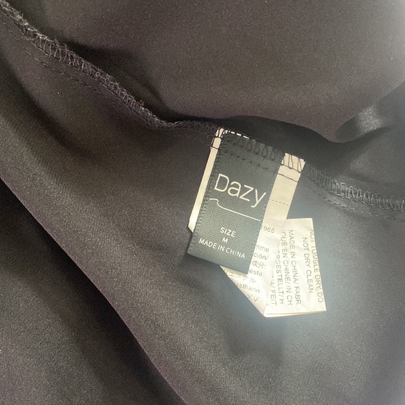 Dazy solid color loose casual tank top - Picture 4 of 6